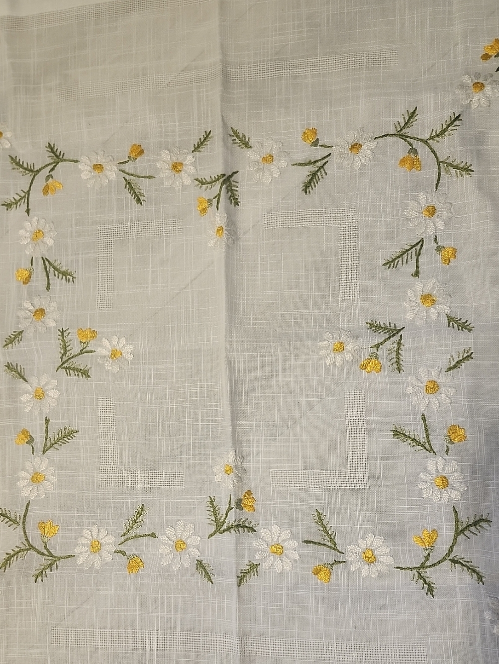 German Table Cloth - Picture 2 of 7